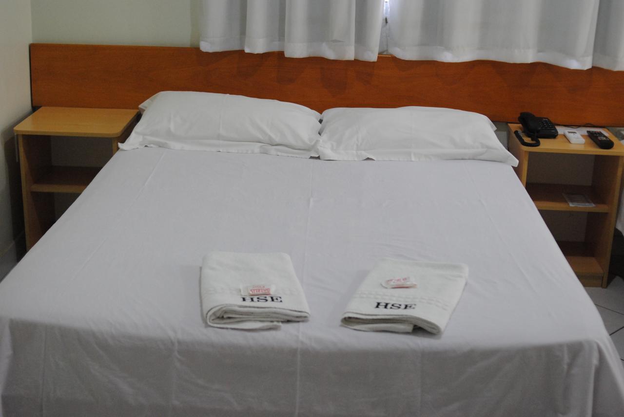 Hotel Super Economico Vitória Extérieur photo